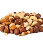 Nødder har et højt indhold af omega fedtsyrer, der er sunde for hjertet