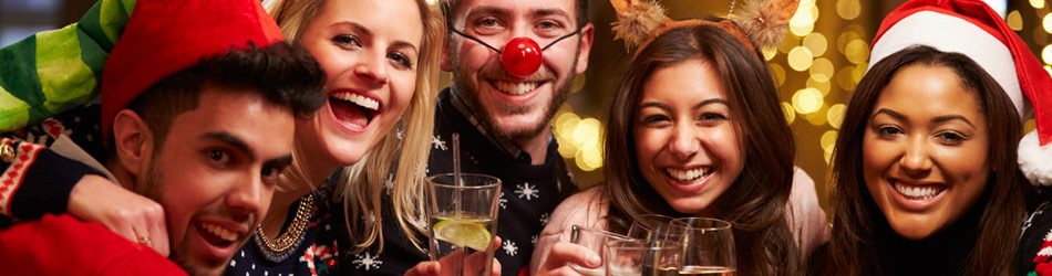 Alkohol hører for mange julen til. Men det kan være en god idé at skære ned på snaps i juleøl i tiden op til jul, da det kan påvirke dit immunforsvar.