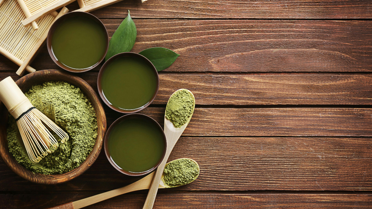  Matcha er let at lave, alt du skal bruge er en god kvalitet matchatepulver, varmt vand, en kop og et piskeris til at mixe det godt sammen.