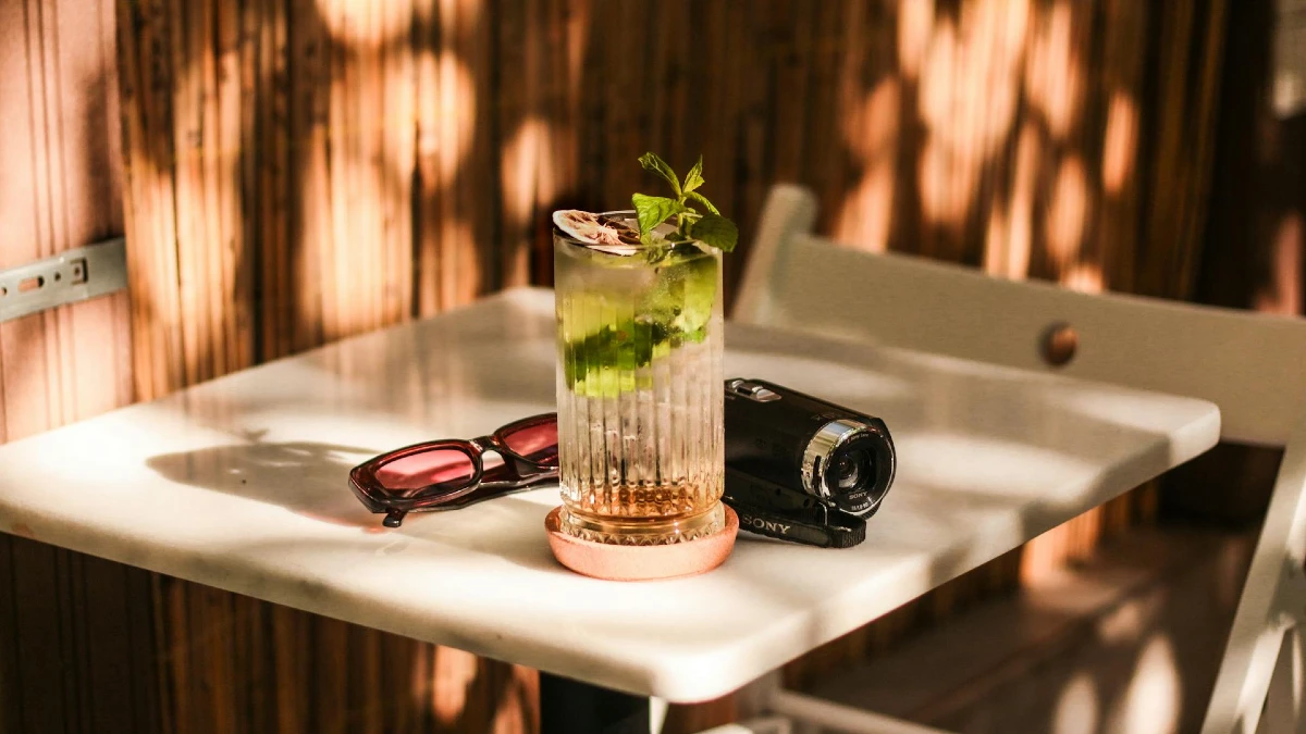 Forfriskende mojito mocktail – en perfekt sommerdrink uden alkohol.