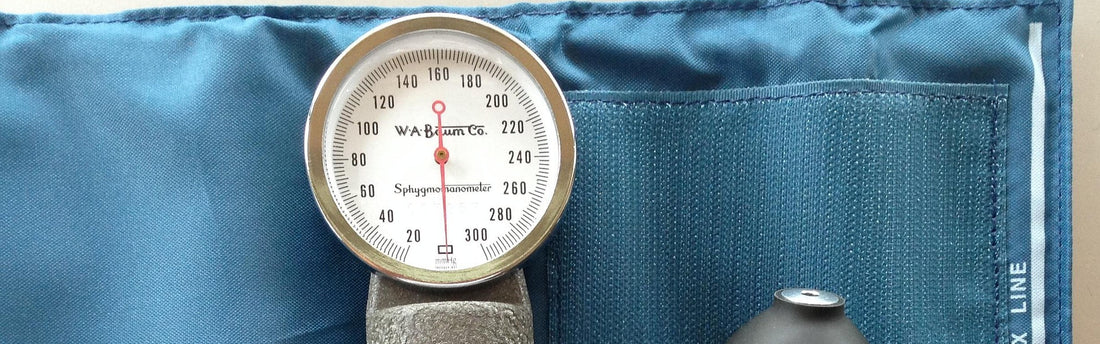 Det er vigtigt at holde øje med dit blodtryk og ændre din livsstil for at få det under kontrol.