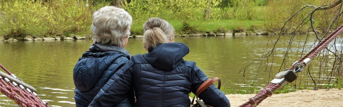 Kæmpenatlysolie i overgangsalderen: Til lindring af symptomer